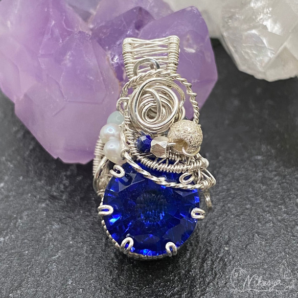 Silver999】ブルーサファイアのペンダントトップ【ワイヤー 