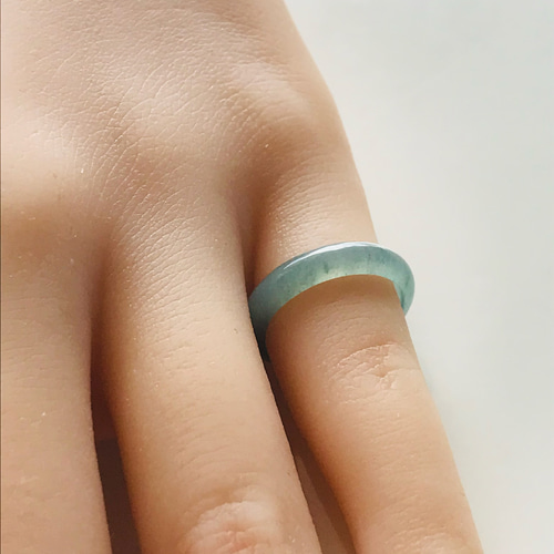 R15-029］ ジェイドJADE ヒスイ本翡翠くりぬきリング7号