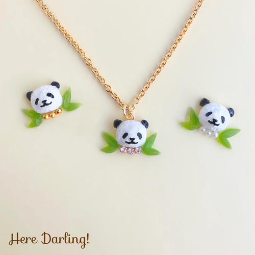 おめかしパンダのネックレス ネックレス・ペンダント HereDarling