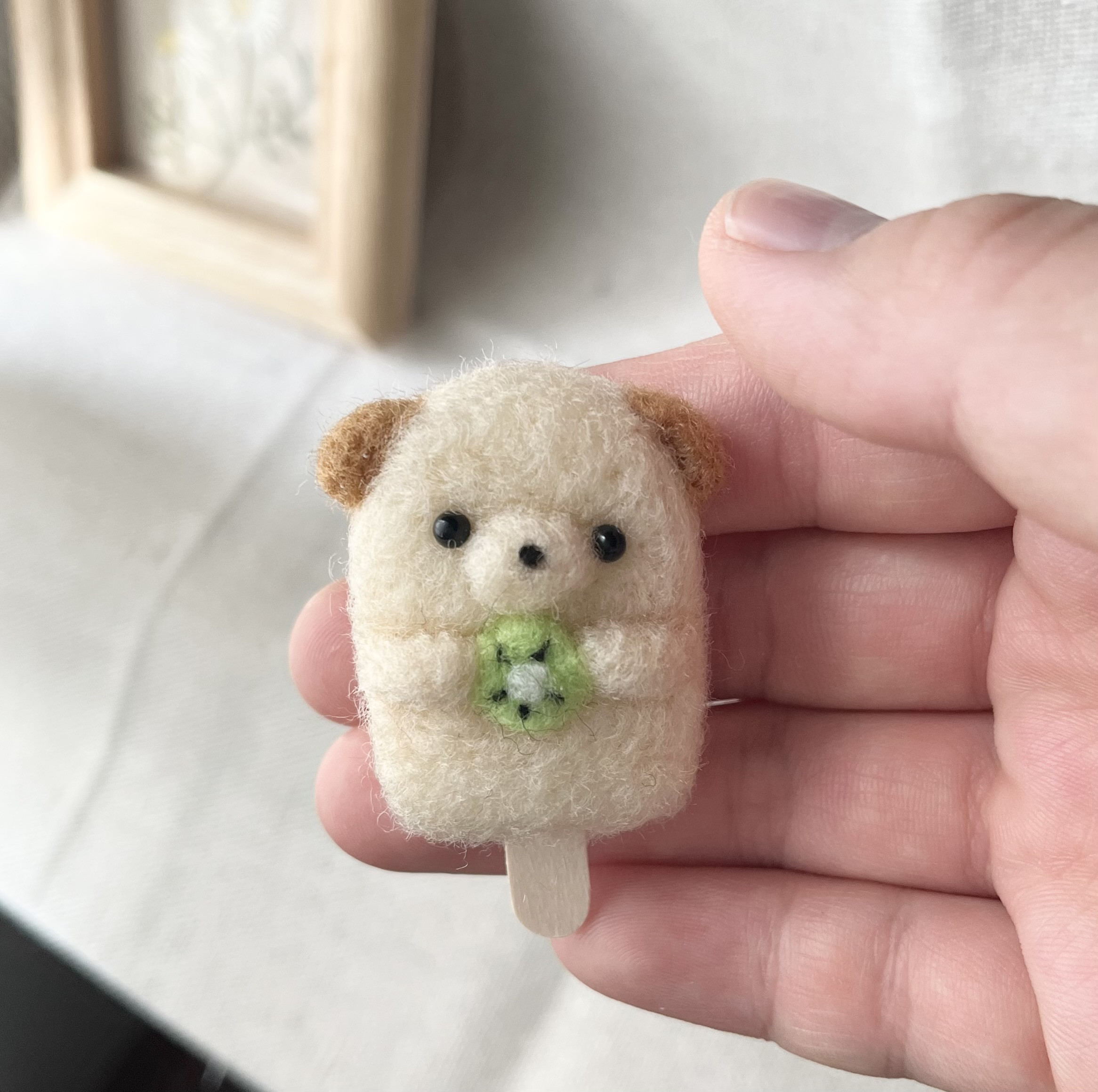 ぶぶちゃん様 犬 羊毛フェルトストラップ 欲しけれ