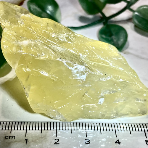 決断と勇気✨  レインボー　オウロヴェルデクォーツ メタモルフォーゼス　原石 決断と勇気✨ レインボー オウロヴェルデクォーツ