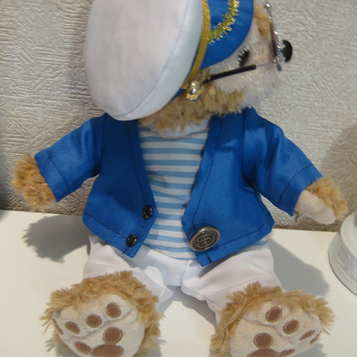 ポーチダッフィー♡マリンルック♪サングラスもかっこいいでしょ