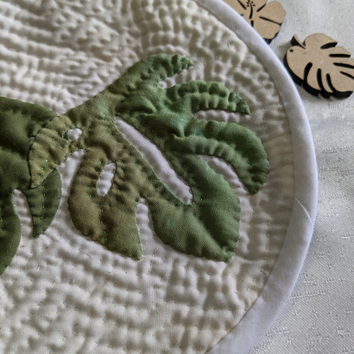 ハワイアンキルトテーブルセンタータペストリー ハワイアンキルト