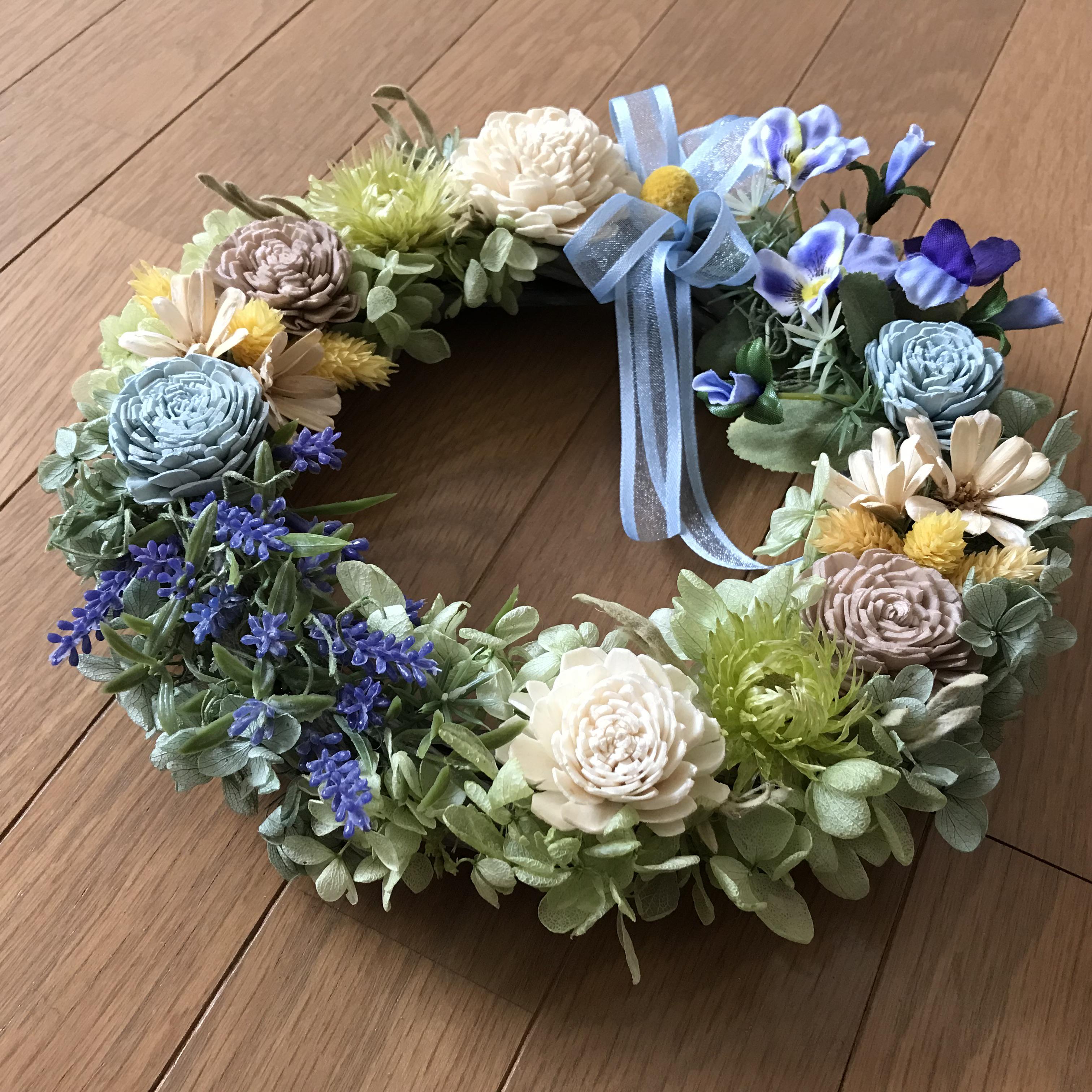 《新作》プリザーブドアジサイとパンジーとラベンダーの爽やかグリーンリース（受注制作）