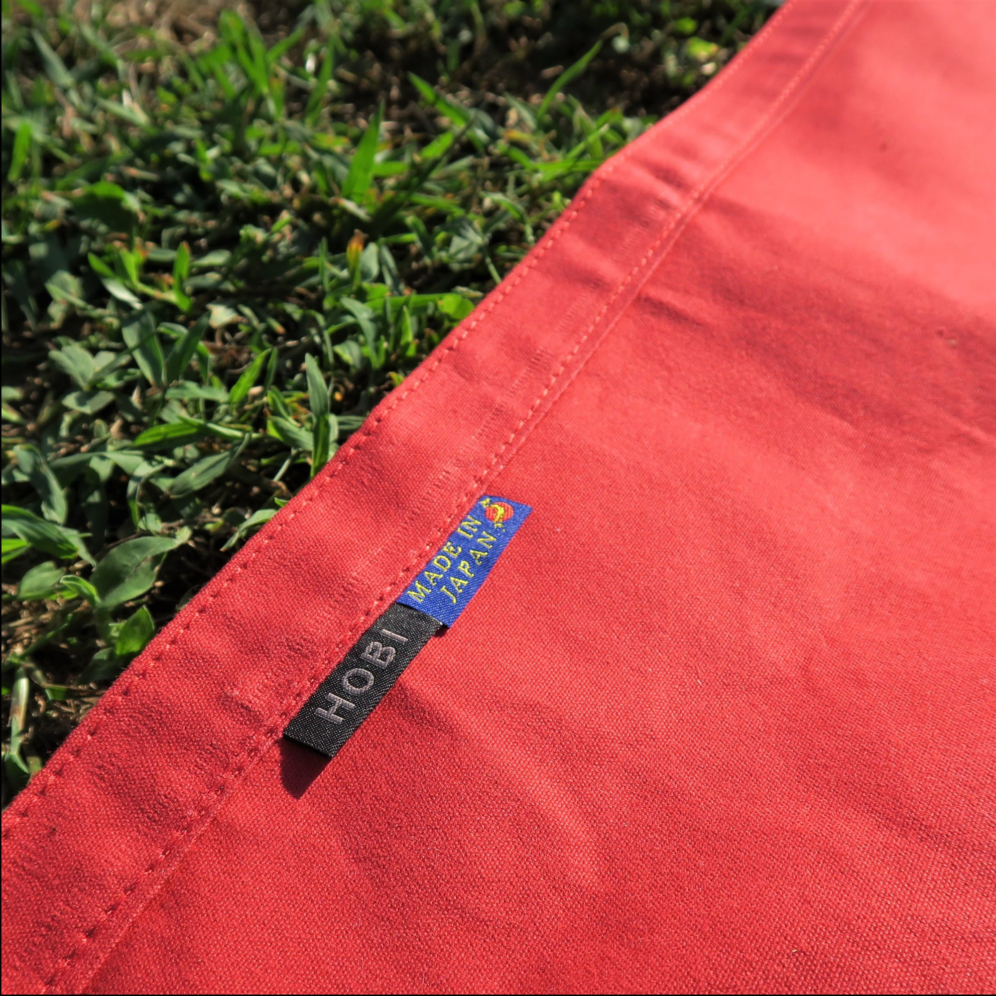 三代目サバイブシート レッド 日本製 HOBI 極軽帆布 撥水 レジャー グランド キャンプ マルチ カーペット ラグ