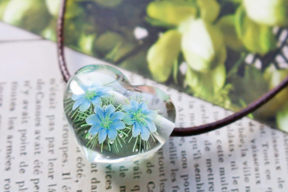 期間限定セール（～2/15)＊ニゲラのとんぼ玉ガラスペンダント