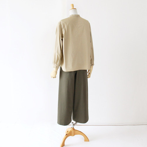 c_o_c_o_r_o 秋から～ フロントタック/ワイドパンツ通年（オリーブ  