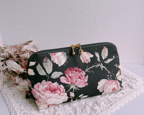 レメディポーチ・三角ファスナー《rose rose black》 ポーチ