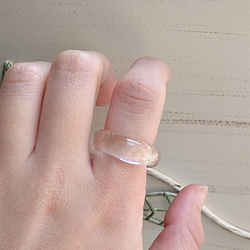 ちゅるん アクリルリング ｜ レジンリング クリアリング ギフト 母の日  