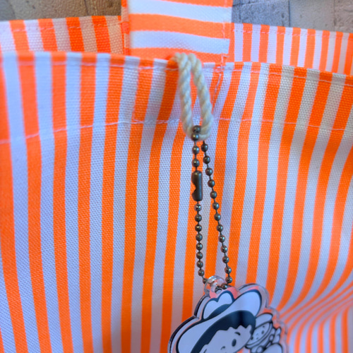 アクキーフック付き】ネオンカラーのトートバッグ【ストライプ