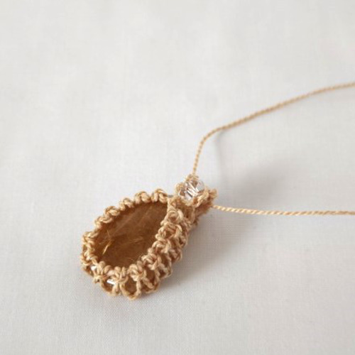 ルチルクォーツ×水晶 精麻マクラメペンダント ネックレス より紐