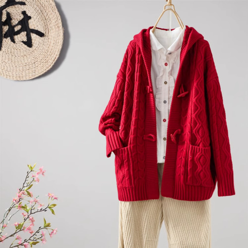 新作】レトロなゆったりフード付きニット 厚手のセーターのコート 
