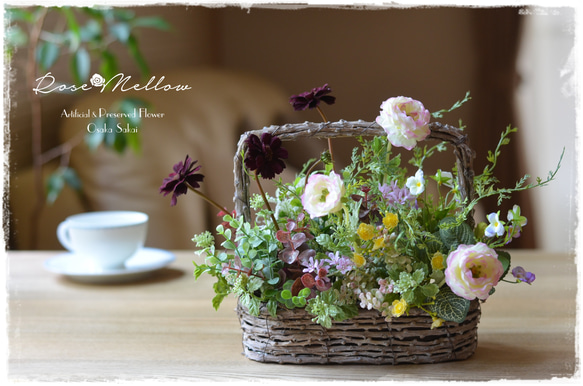 Creema限定】ラナンキュラスとチョコレートコスモスのグリーンたっぷり  