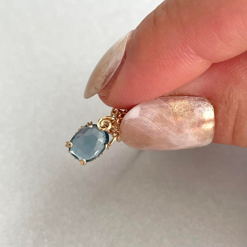 ロンドンブルートパーズ 14kgf ペンダントトップ ワイヤーラッピング