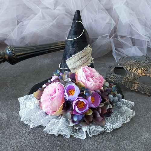 魔女の帽子のアレンジ・チュール！ 麻ハット ハロウィンインテリア  