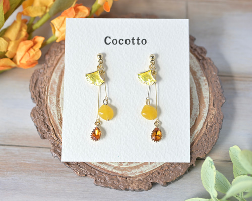 みっちゃんです。イチョウカービングピアス　イチョウの葉カービング　オニキス みっちゃんです。イチョウカービングピアス イチョウの葉