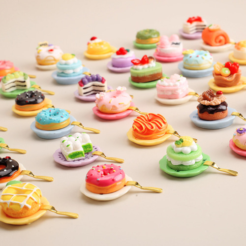 ミニチュア デザート ケーキ ドーナツ 1点セット 30種類（指定