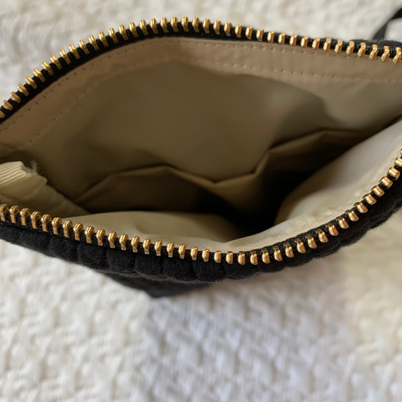 Sサイズ　nubiが選べる  スマホショルダー　ヌビ　イブル　サブバッグ　ポシェット ヌビポーチ　ダブルファスナー 5枚目の画像