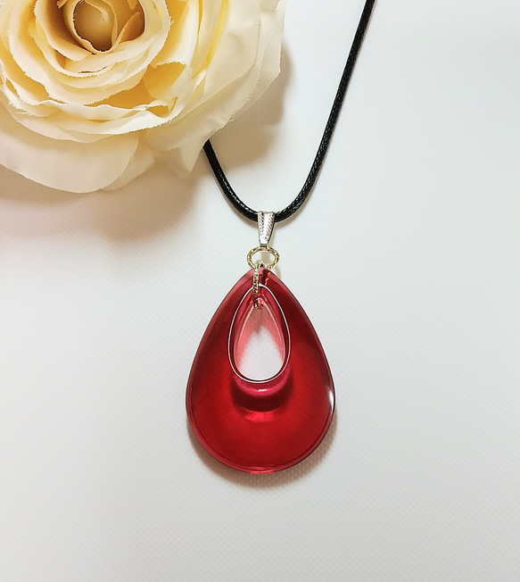 雫型(ボルドー)レジンネックレス ネックレス・ペンダント PINK-cast
