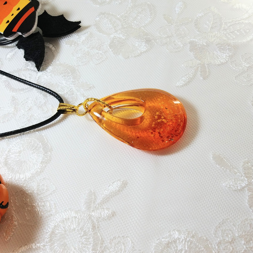 1307】レジン ハロウィン ネックレス ペンダント ハンドメイド