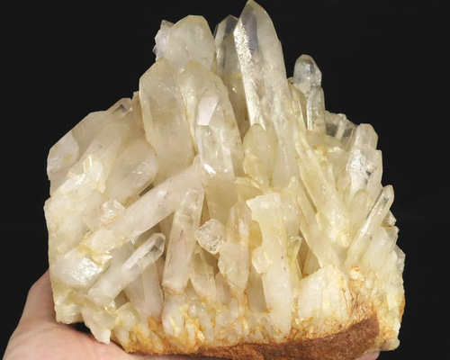 山梨県産 水晶クラスター 2406g #39053 天然石 榎本通商 的作品