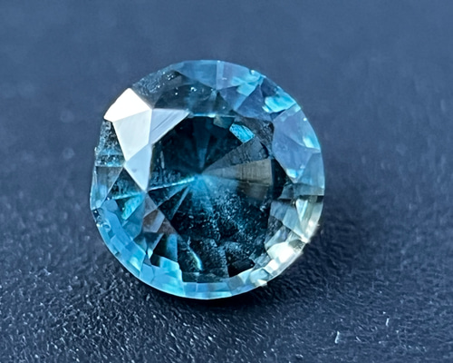 天然石　ブルースピネル 楽天市場】【現品限り】スピネル 原石 ブルースピネル 結晶 1月