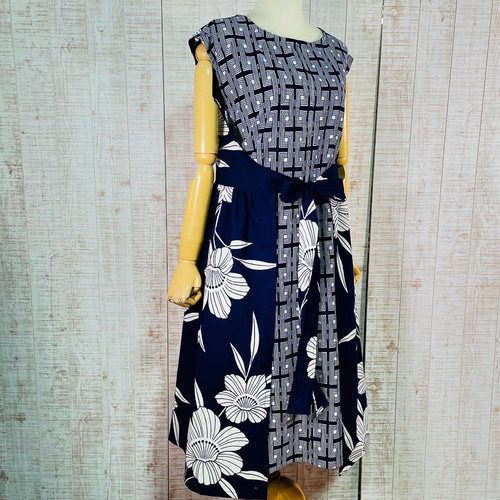 2種類の大きな花柄＆幾何学模様浴衣でフレンチ袖リボン＆ギャザー