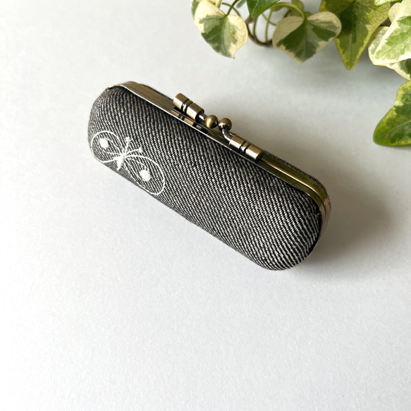 ミナペルホネン　がま口　印鑑ケース 2枚目の画像