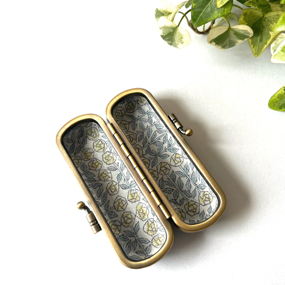 ミナペルホネン　がま口　印鑑ケース 3枚目の画像