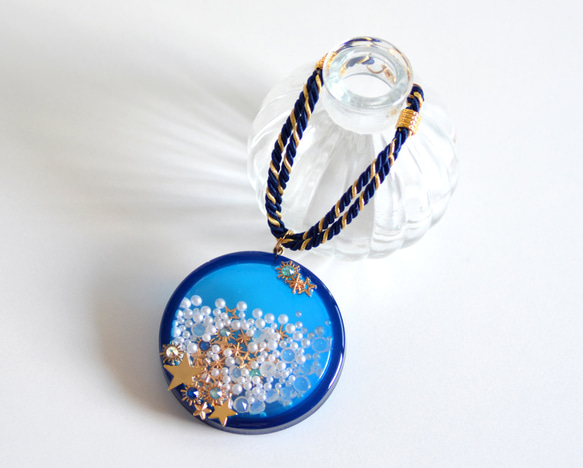 ☆星空シェイカーバッグチャーム 1枚目の画像