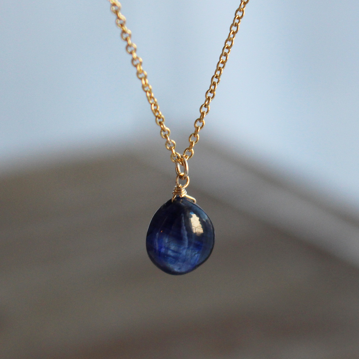 ✨9月誕生石✨ ブルーサファイア＜プレーン＞のペンダント（K14GF）