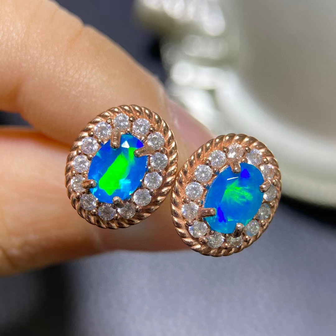 ブルー オパール in ダビデの星 ピアス in ダビデの星 オパール ピアス ブルー