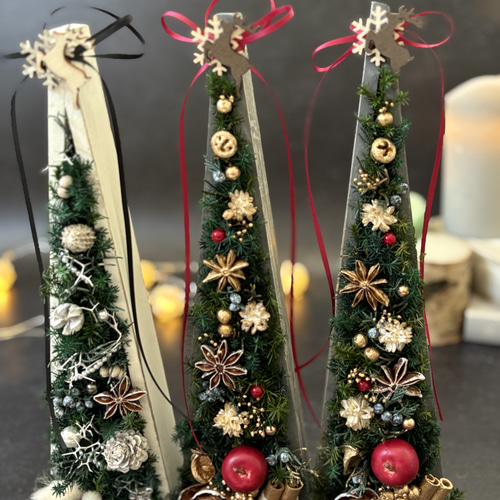 残1！クリスマスツリー3way（壁掛け・横置き・縦置き）森の香りの