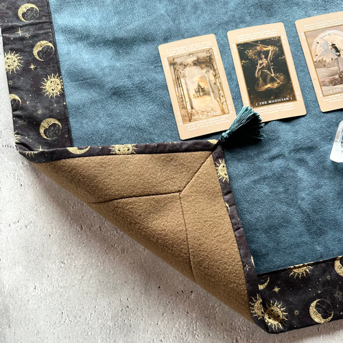 USA cotton 太陽と月プリントのタロットクロス ハンドメイド