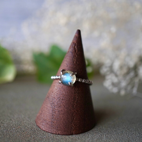 現品のみ。ラブラドライトのつぶつぶシルバーリング（7号)重ね付け