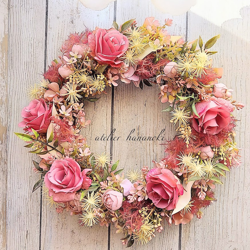 モーブピンクのバラが主役のやさしいリース　３３㎝　【春の誕生花】【Creema限定】