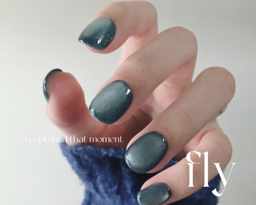 ネイルチップ ニュアンス ブルー ちゅるん 青 オーダーネイル フルオーダー サイズオーダー受付中】ネイルチップ / ブルーニュアンスネイル