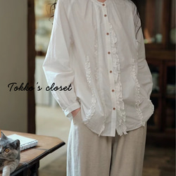 ◇ 新作【胸元フリル ウッドボタン】オフホワイト リネン 麻 綿 シャツ