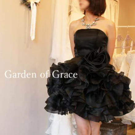 ハロウィンやパーティ 発表会にも最適　華やかなミニドレス【ニューフリルブラック】