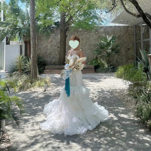 実例写真！豪華ウェディングドレス ラッフルフリル マーメイド ベア  