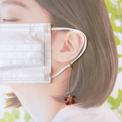 minori✴︎ザクロ✴︎ ピアスみたいなマスクチャーム【Hijiri】ティアドロップ　赤　ピアス　イヤリング　秋 3枚目の画像