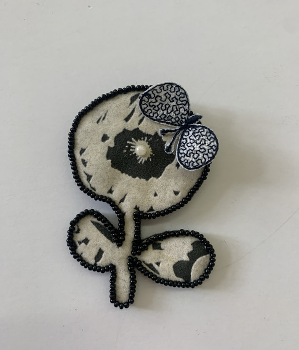 ミナペルホネンハンドメイドブローチ ミナペルホネンハンドメイド