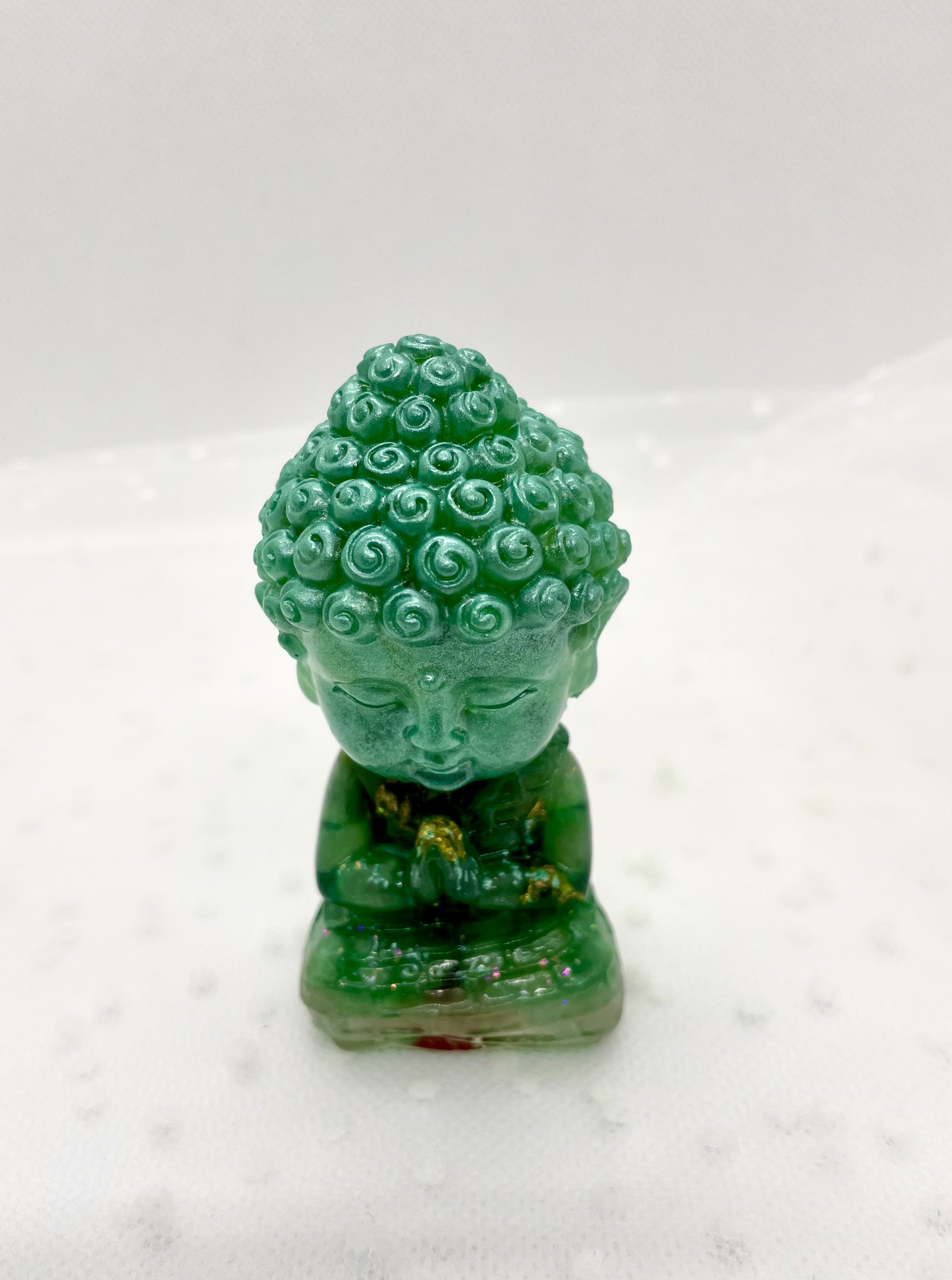 緑色の仏陀様　オルゴナイト