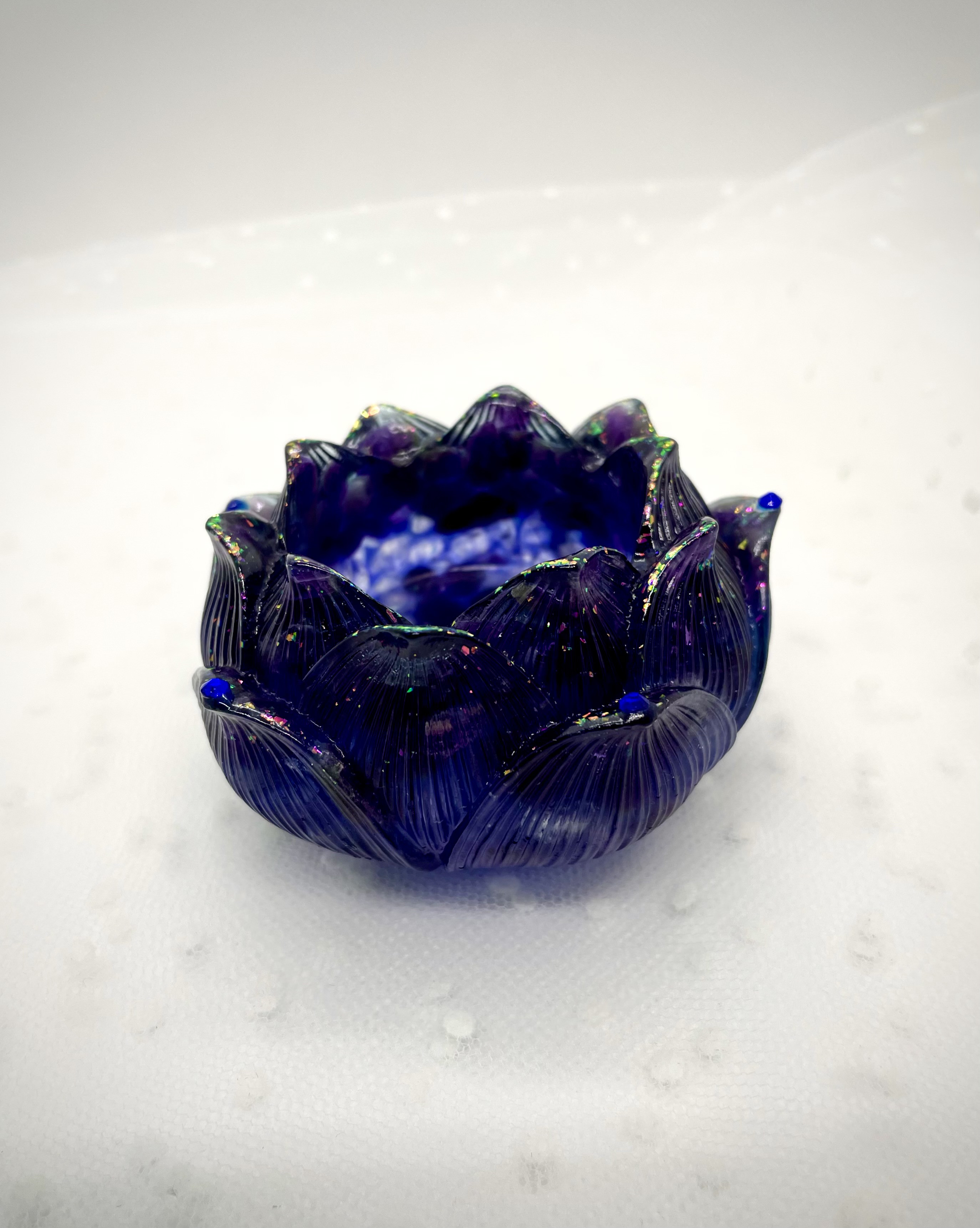 藍色の蓮の器　オルゴナイト