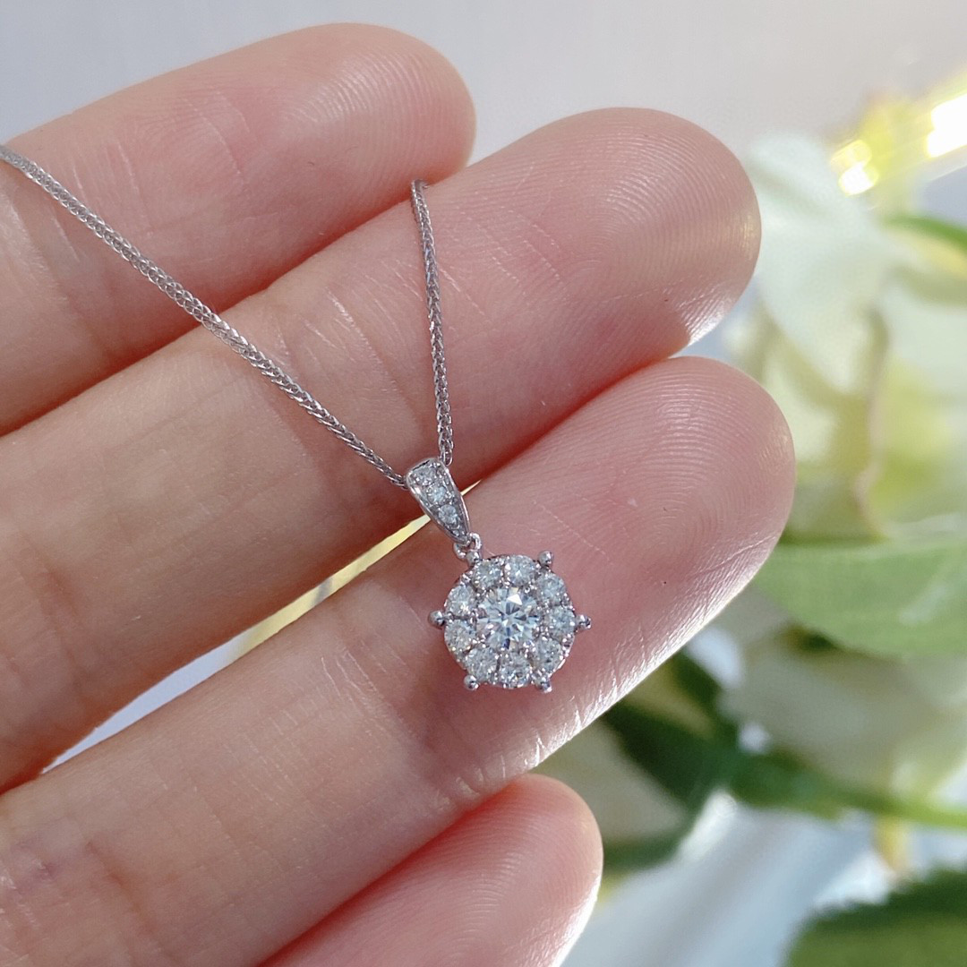 天然ダイヤモンドペンダントk18