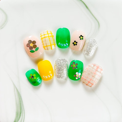 【オーダー】　ネイルチップ　個性派　カラフル　ポップ　♡ ec89d97cba87c23169c061e15a698e