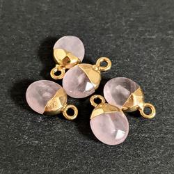 天然石 ローズクォーツ オーバル チャーム 2個 カン付き パーツ 1枚目の画像
