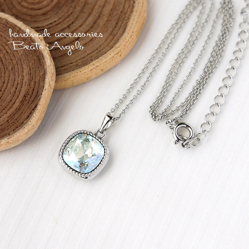 クリスタル ネックレス 61+9rMKJPZL._AC_UL210_SR210,