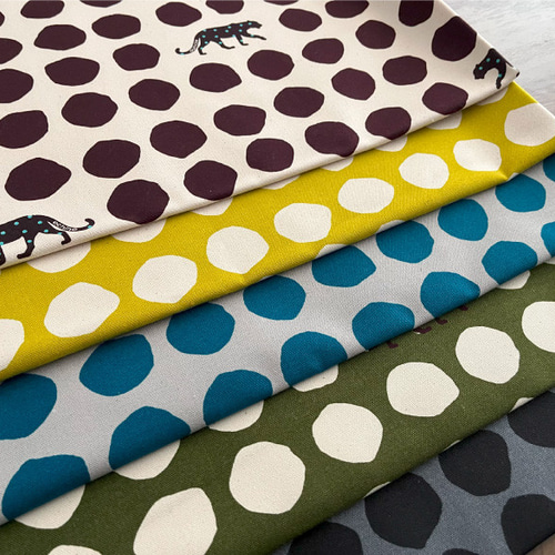 echino/エチノ 2024 ～Panther～ 9.5号帆布 コットン 50cm単位販売