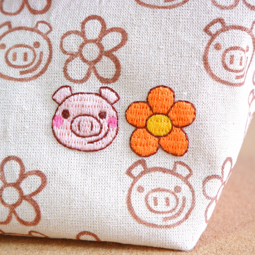 ちょこっとトートバッグ ぶたさん刺繍 ※受注生産 トートバッグ きなり